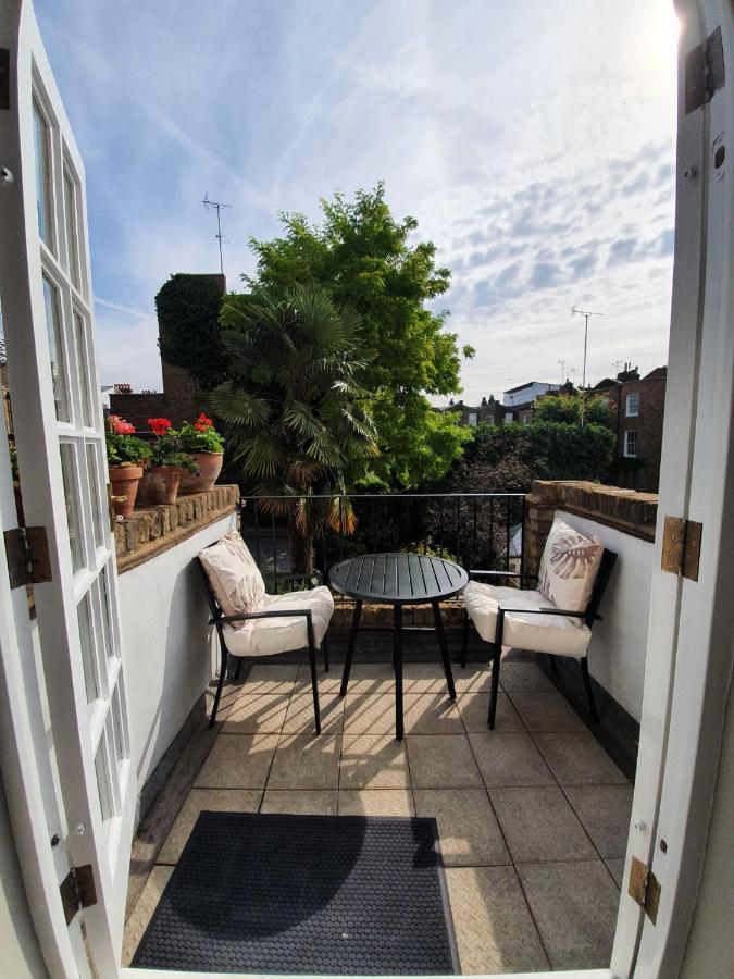 Lovely Large 1 Bed Renovated Flat W Balcony & 600Mb Wifi London Luaran gambar